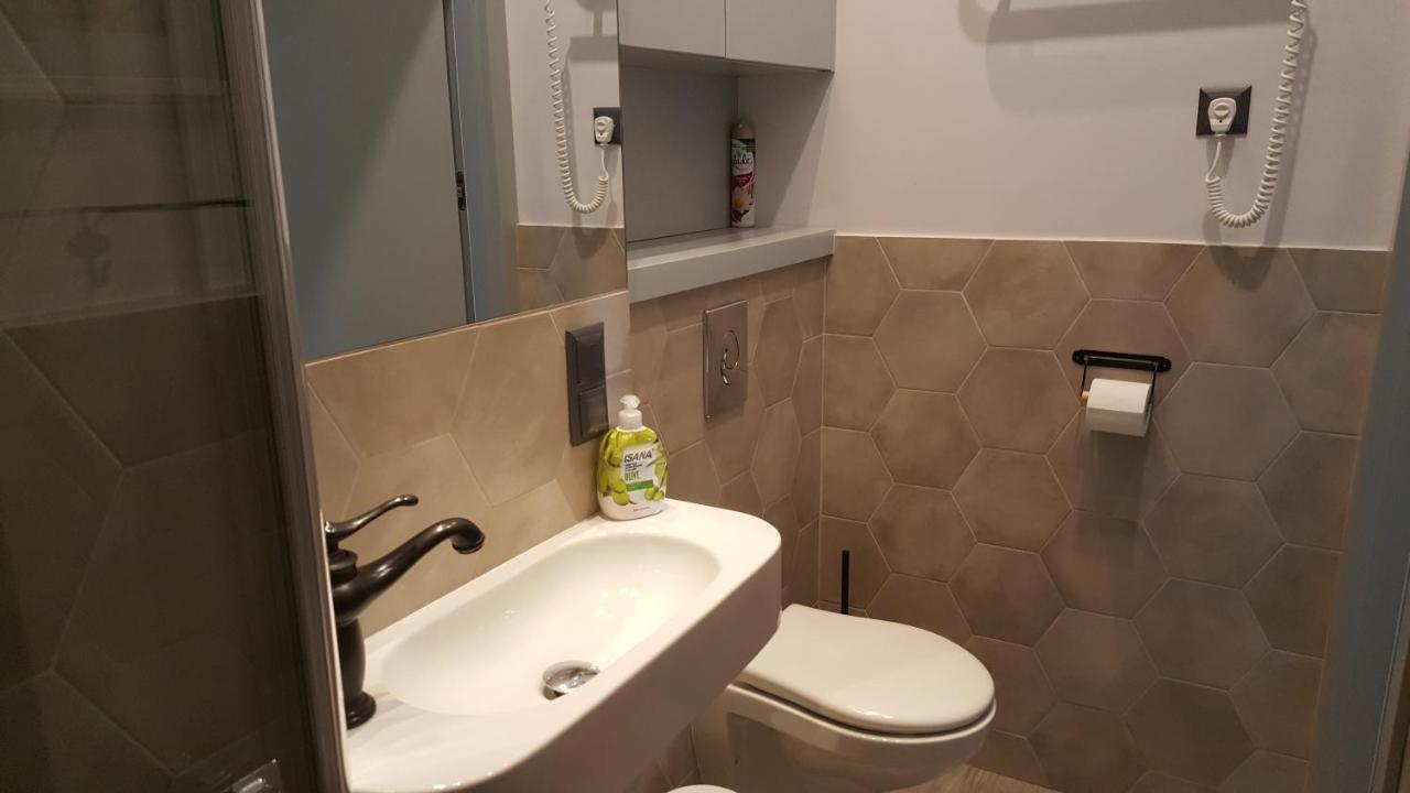 Apartament Na Wilczej Варшава Екстериор снимка