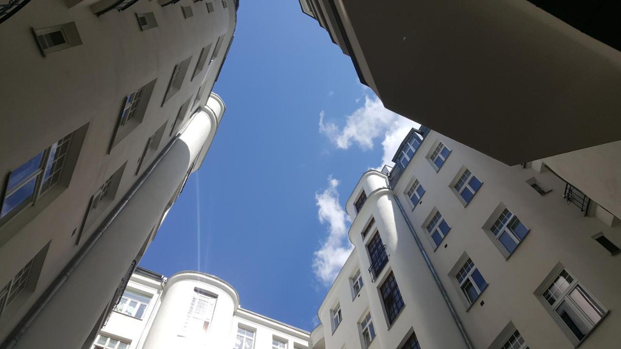Apartament Na Wilczej Варшава Екстериор снимка