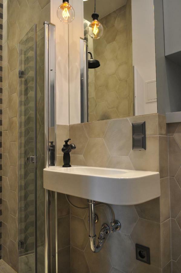 Apartament Na Wilczej Варшава Екстериор снимка